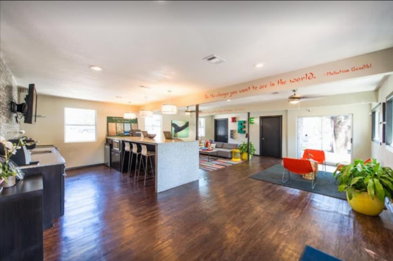 Efficiency 2Br King Bed Suites Next To Downtown Austin Exterior foto