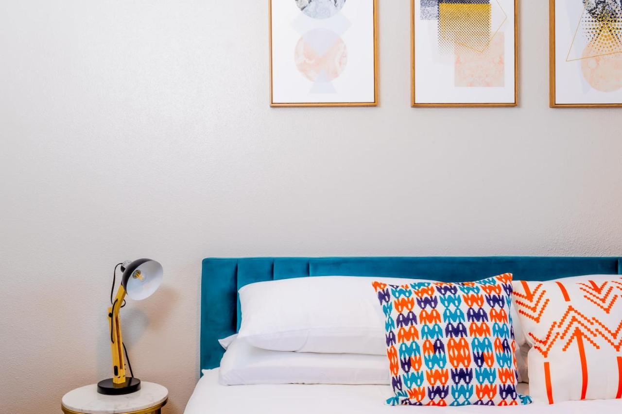 Efficiency 2Br King Bed Suites Next To Downtown Austin Exterior foto